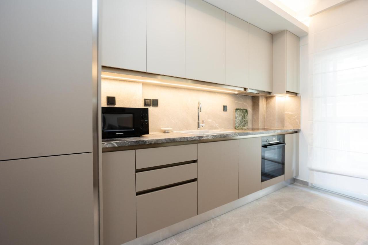 Elegance Apartment 2 Bedroom Suites Thessaloníki Luaran gambar