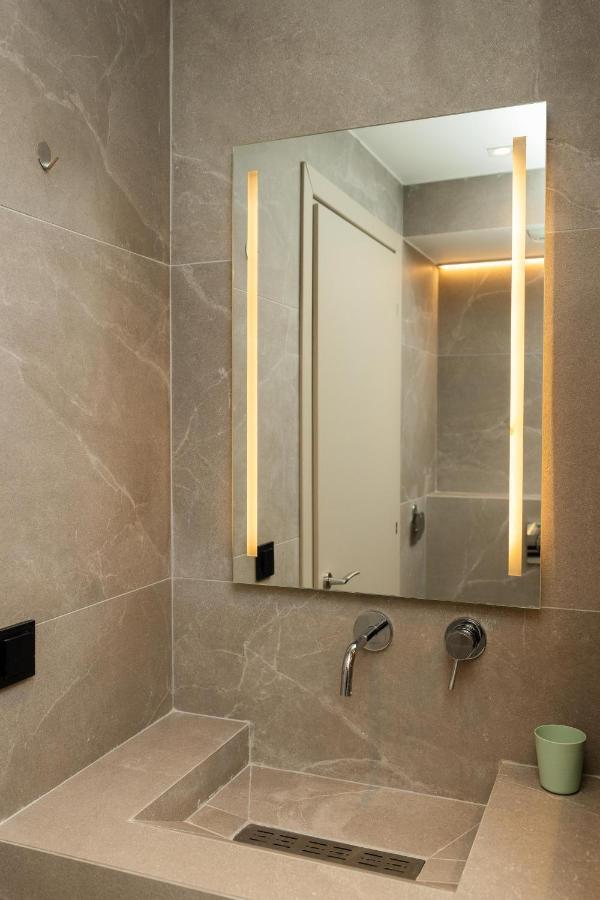 Elegance Apartment 2 Bedroom Suites Thessaloníki Luaran gambar